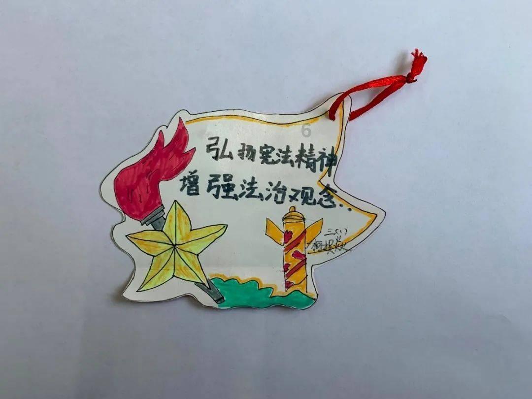 “秃”如其来的烦恼咋解决？广外医院针灸科利用针灸疗法帮助患者远离脱发“困境”